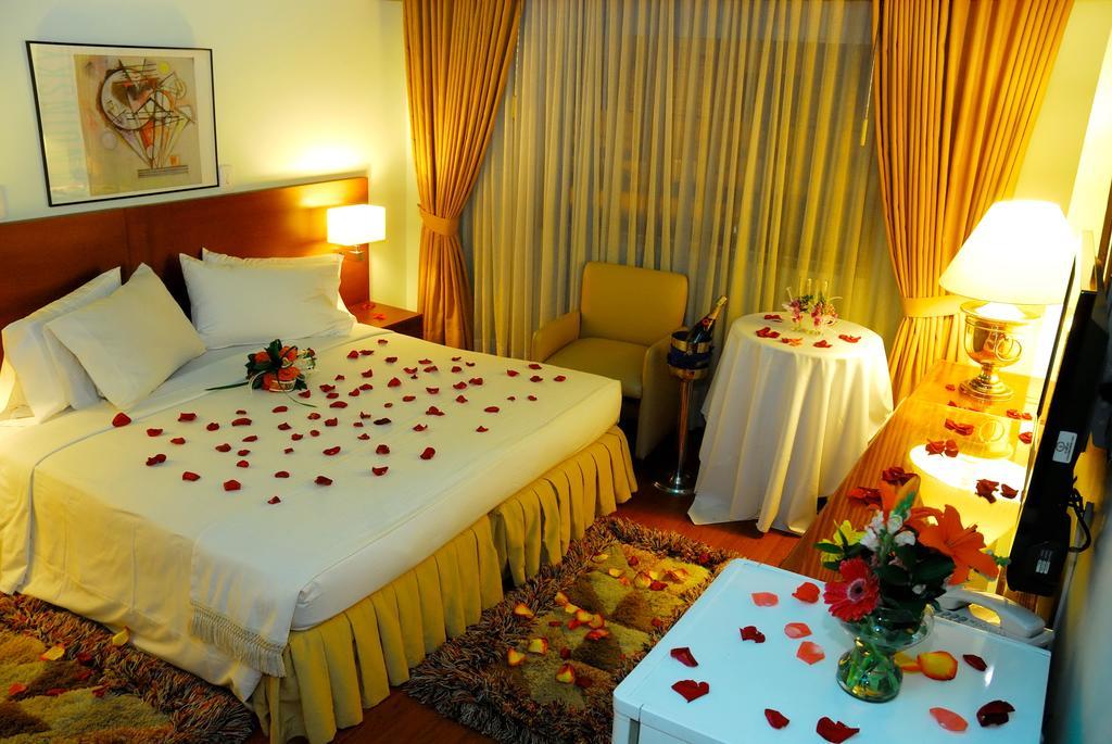 Hotel Maria Isabel Bogotá Kültér fotó